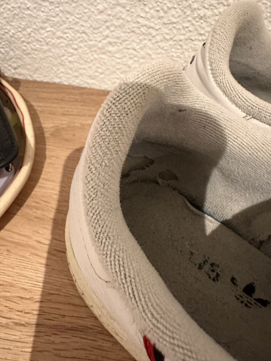 Herrenschuhe: Adidas Sneakers 40 – Gebraucht aus Triengen von Meetmeatthebodega 2