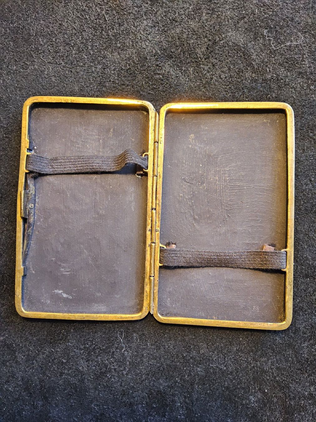 Barattoli: Antike Messing Zigarettendose JAPAN ca 1900 – Usato da Zürich venduto da helsan 2