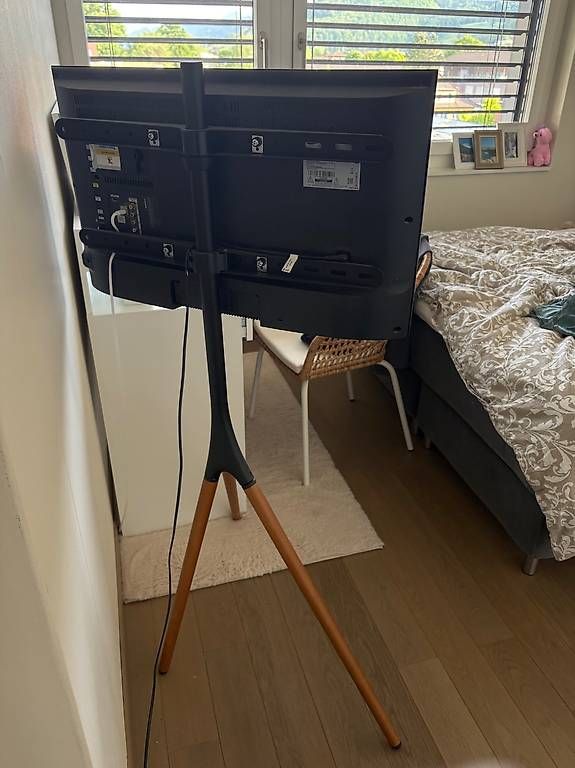 Supporti a parete: TV Halterung/Ständer – Usato da Zollikerberg venduto da Kriton 2
