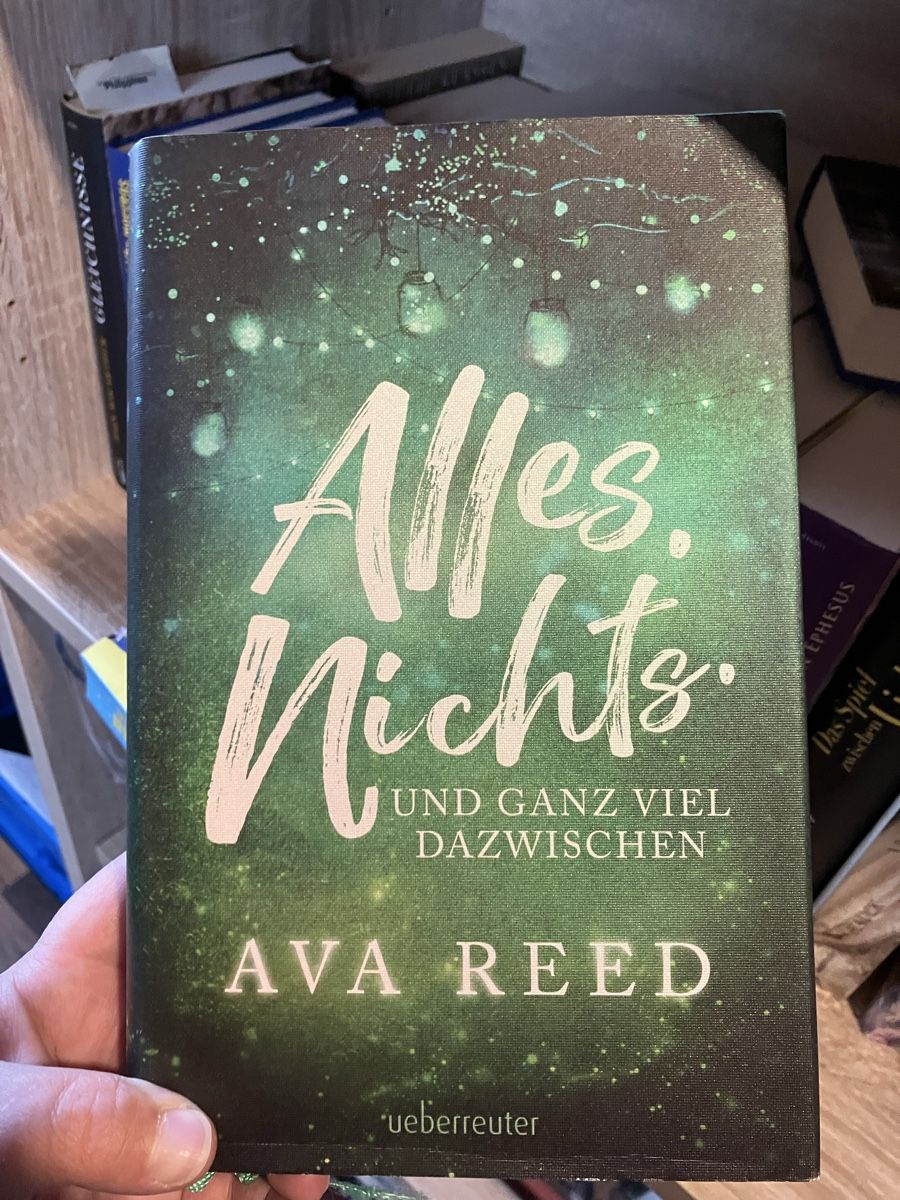 Libri: Alles nichts Ava Reed – Usato da Bözberg venduto da Sape9192