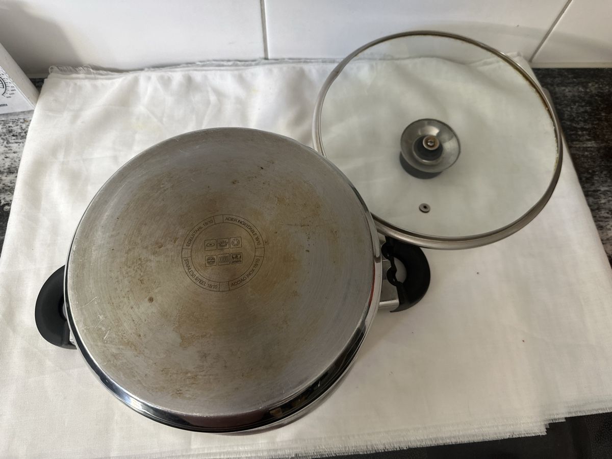 Padelle: Topf 18/10 Edelstahl  mit Deckel – Usato da Zürich venduto da Chaeffeler 3