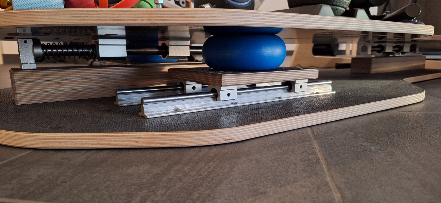 Hometrainer: Rocker plate pour home trainer – Usato da Chesalles-sur-Oron venduto da DarkFight36 2