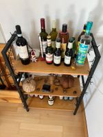 Bar cart oder Bücherregal