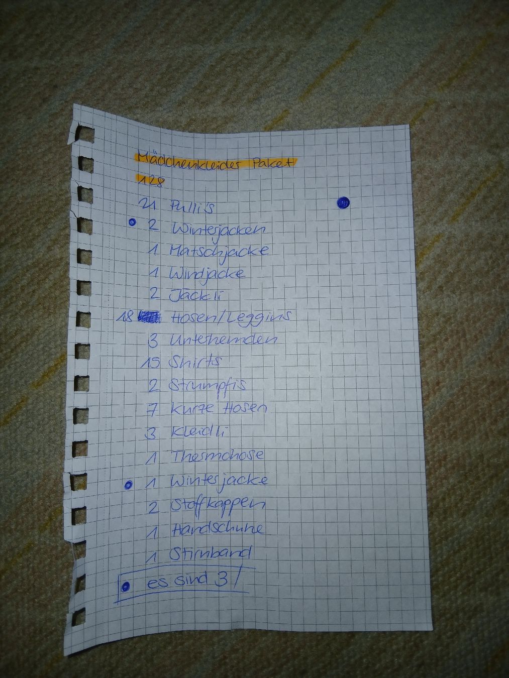 Lotti & Set di vestiti: Mädchenkleider Paket 128  – Usato da Giswil venduto da Abrakazebra 1