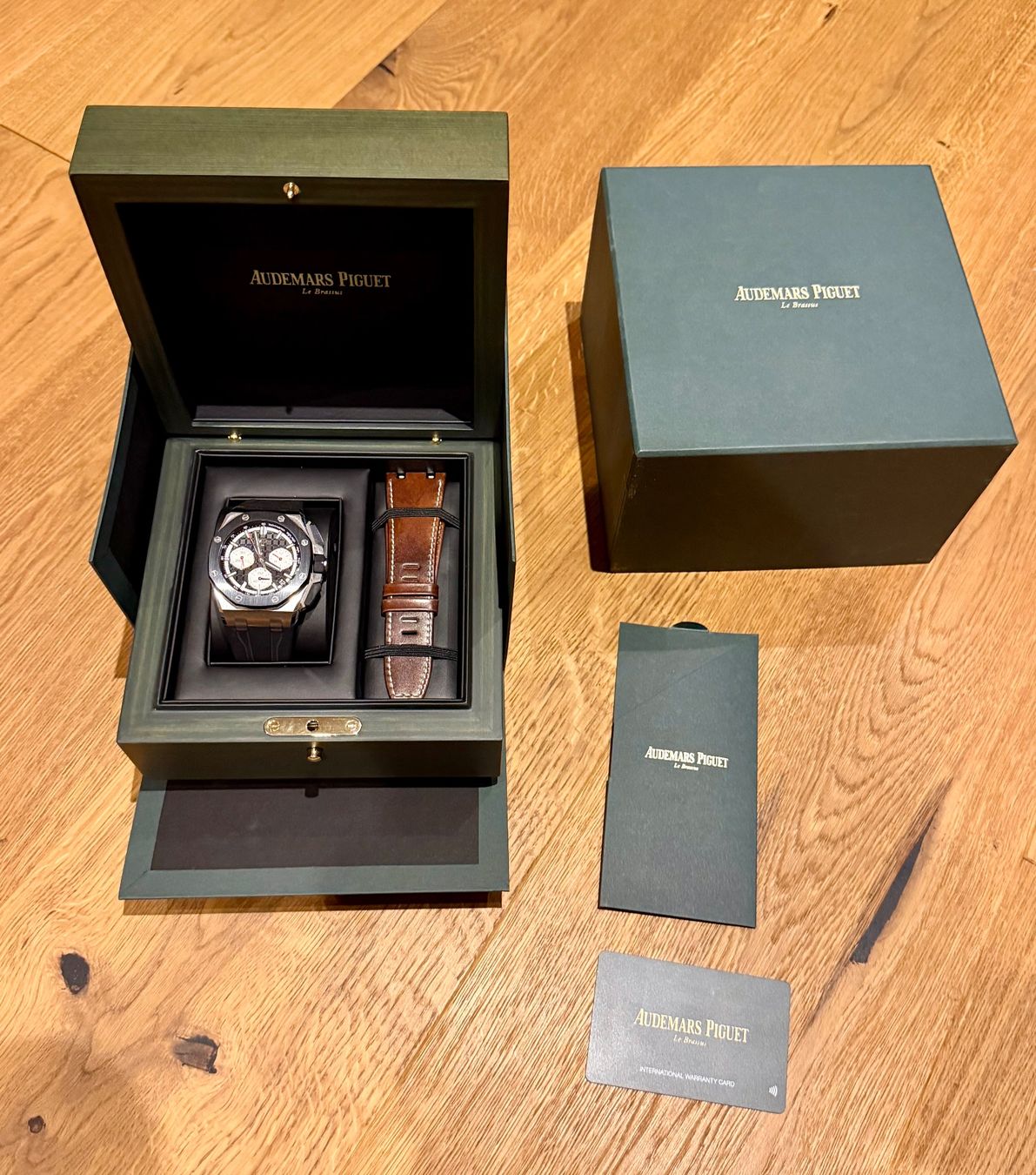 Audemars Piguet Montres: Audemars Piguet Royal Oak Offshore – Neuf (Voir description) à Grosshöchstetten par dra_n97n