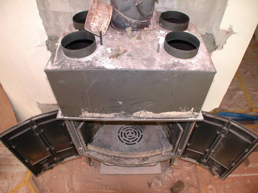Cheminée: Warmluft- Cheminée- Einsatz – D'occasion à Winterthur par BauTeilLaden2000 3