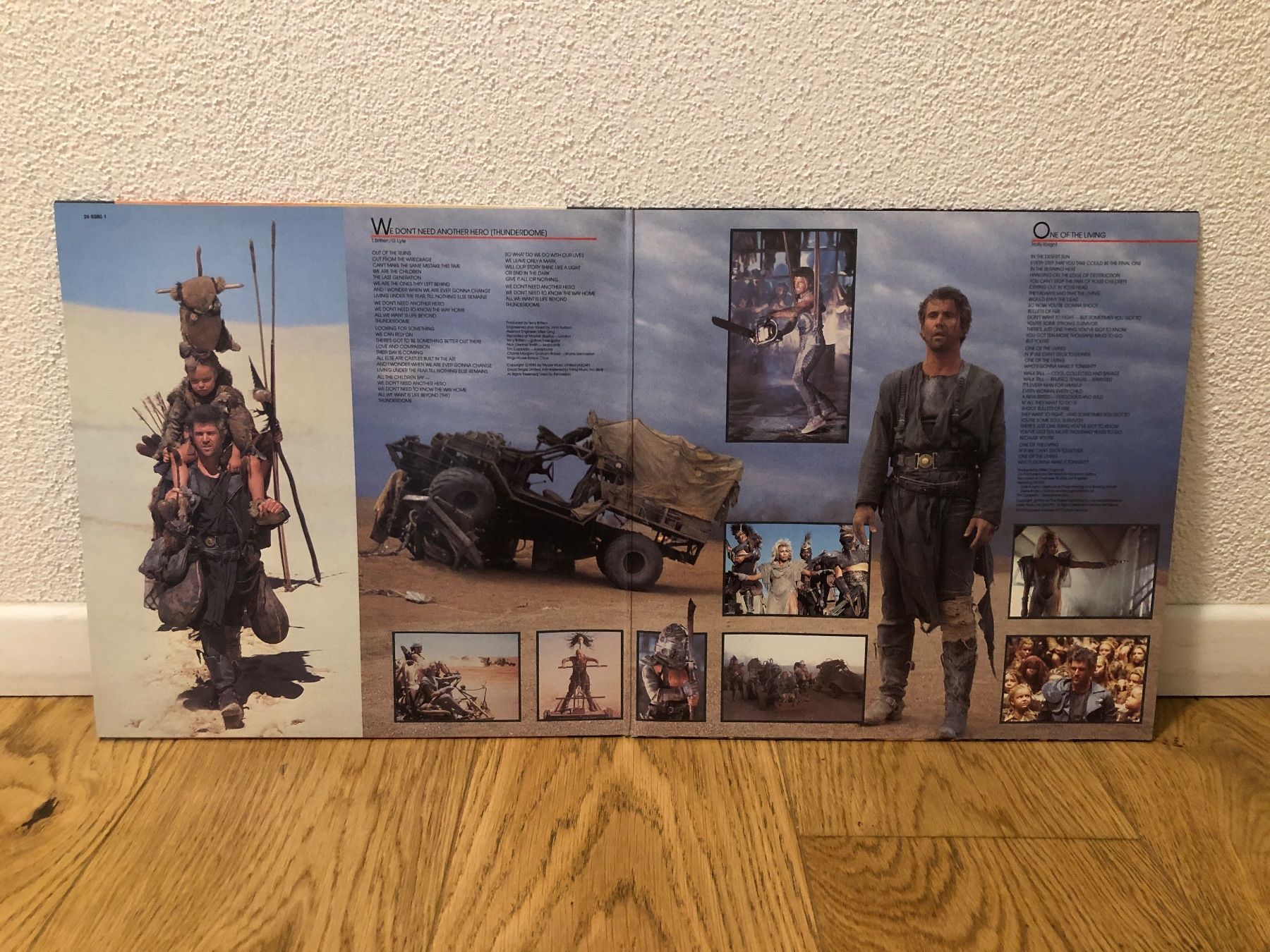 Dischi in vinile: MAD MAX - BEYOND THUNDERDOME LP EU 1985 SOUNDTRACK OST – Usato da Zofingen venduto da kartengeheimniss 2