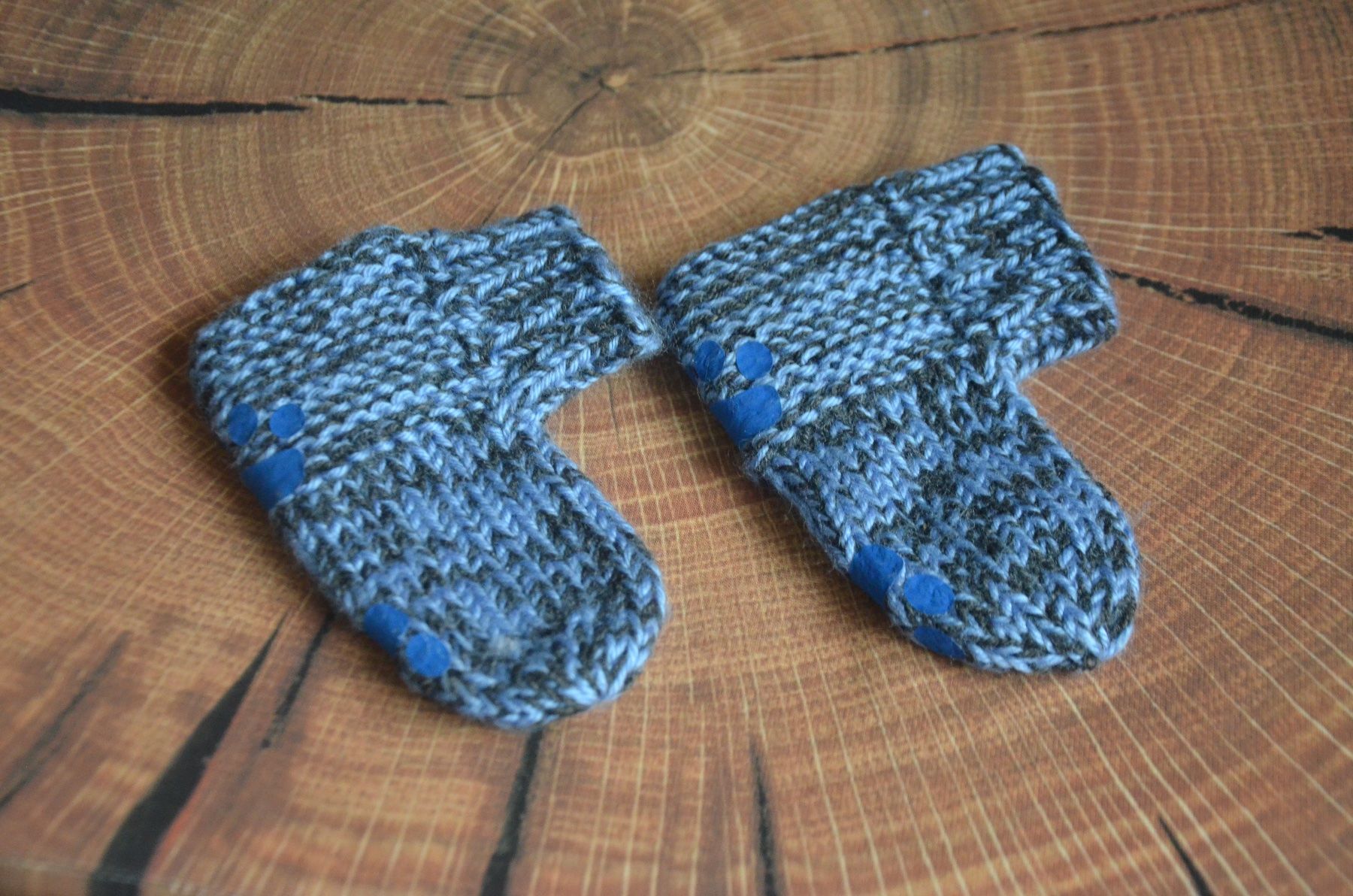 Lotti & Set di vestiti: TAILLE 74/80 BETT SOCKEN NEU - (CCC) – Nuovo e nell'imballaggio originale da Chiasso venduto da Dolly015