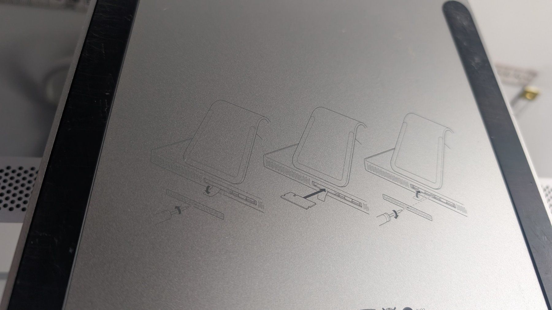 Apple PC: iMac 9,1 (ohne HD) – Usato da Zürich venduto da axolottchen 9