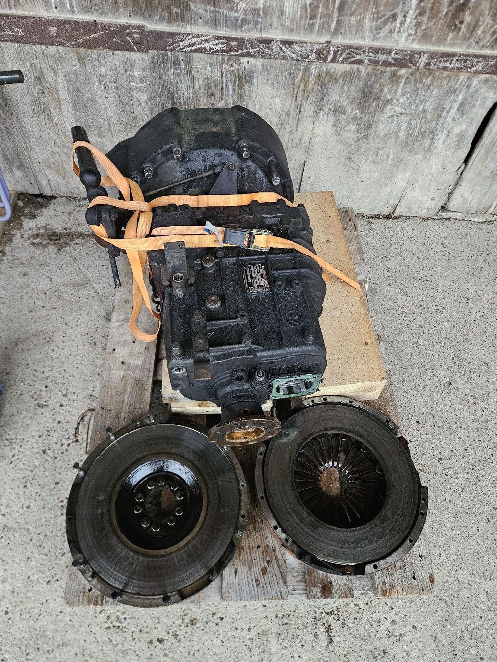 ZF Schaltegetriebe S6-36 von Deutz Motor BF6L913Motor (Gebraucht) in ...