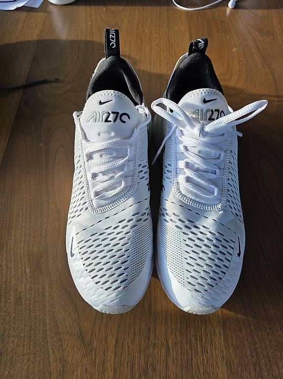 Nike Scarpe da uomo: Nike Air Max 270 GR. 44 – Usato da Wilen b. Wil venduto da fel_8fzj 4