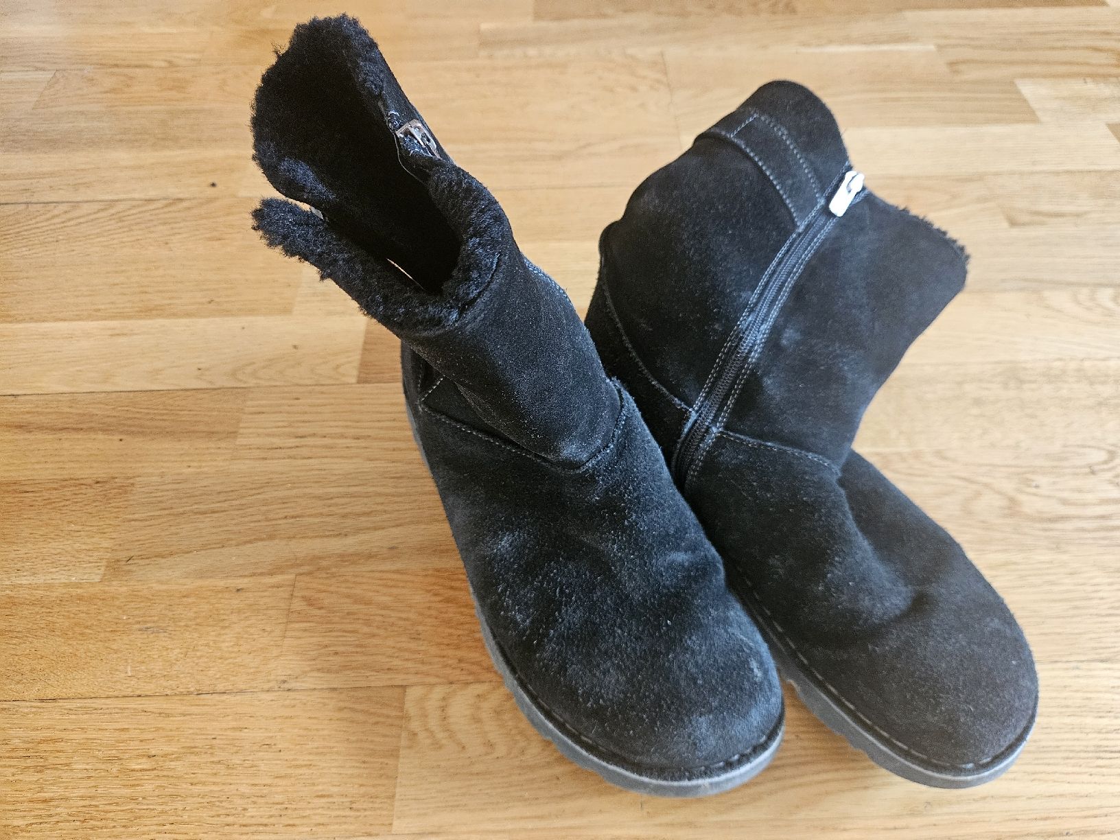 Birkenstock Scarpe da donna: Stiefel Birkenstock – Usato da Zürich venduto da lallafu