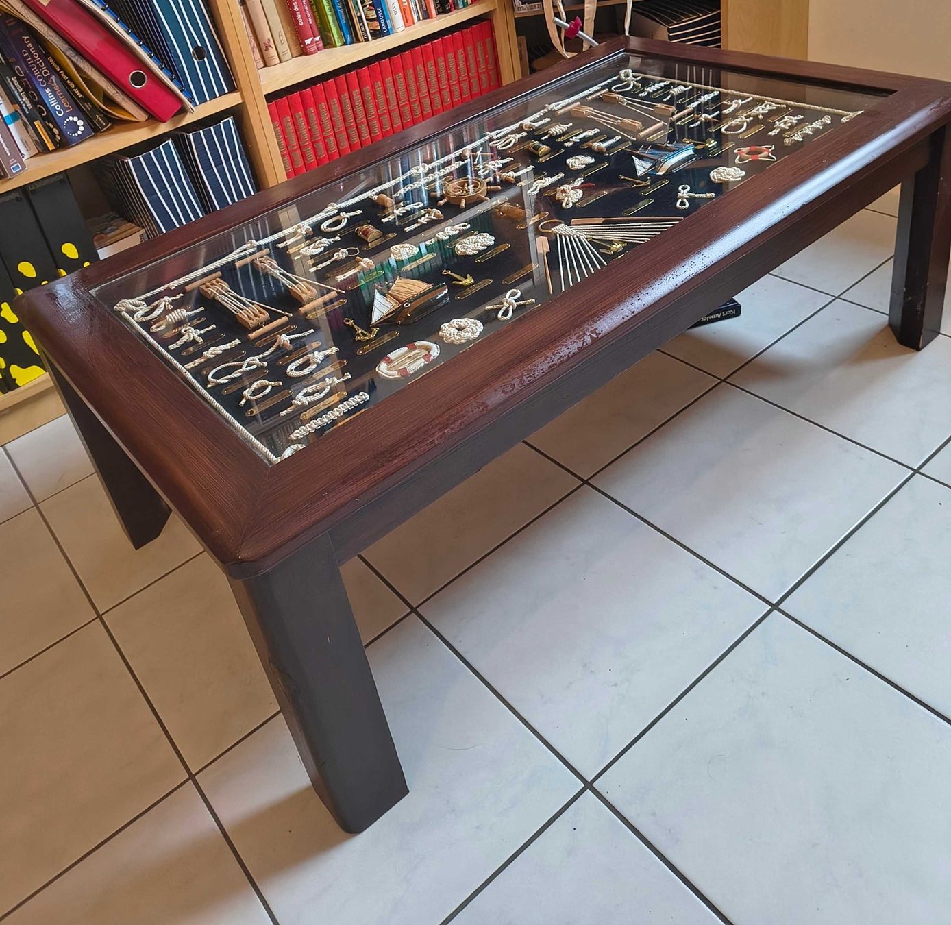 Tavoli: Table basse décorative – Usato da Cointrin venduto da Utimo 1