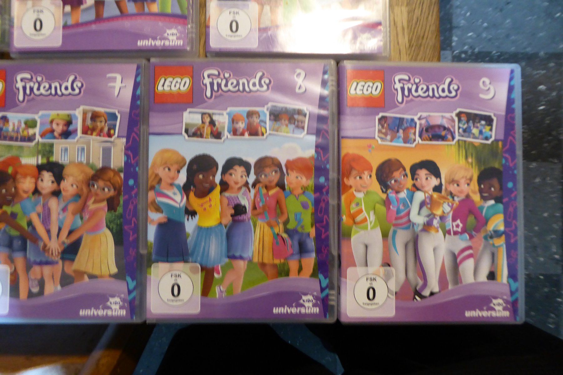 Tous les DVDs: DVD Sammlung Lego Friends 1-9 – D'occasion à Allschwil par Summelsarium 4