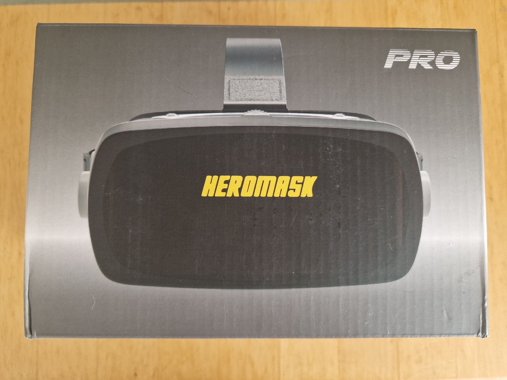 Casco VR: VR-Brille Heromask pro – Usato da Wettswil venduto da Taxi018