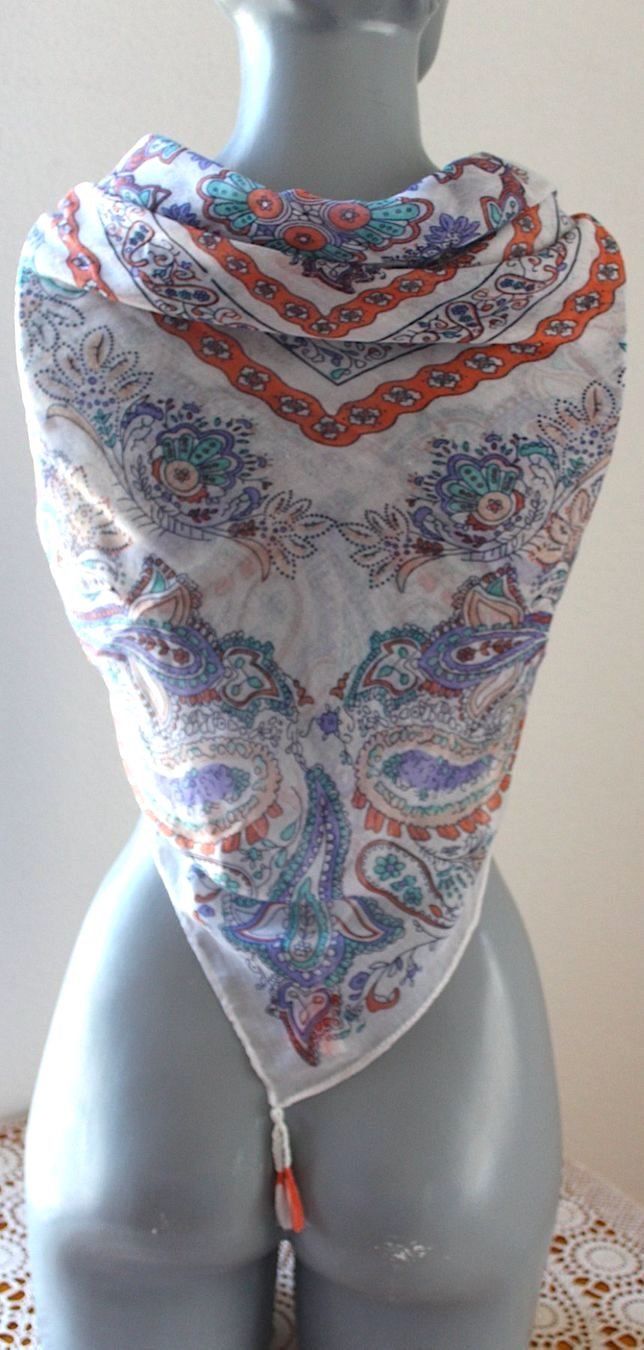 Foulard & Sciarpe: Foulard- Tuch, 119 cm x 120 cm – Usato da Locarno venduto da madame-tus-sauds 3