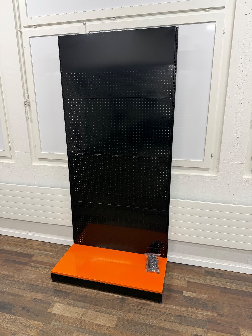 Scaffali: Verkaufsständer Display 100x50x220cm – Usato da Rüdtligen venduto da ABR_21 1