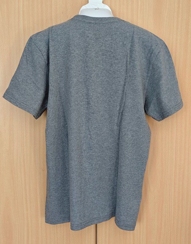 Element T-Shirts: Element T-Shirt Gr. M – Neu (gemäss Beschreibung) aus St.Gallen von Pheban 1