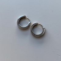 Silberne Edelstahl Mini Kreolen