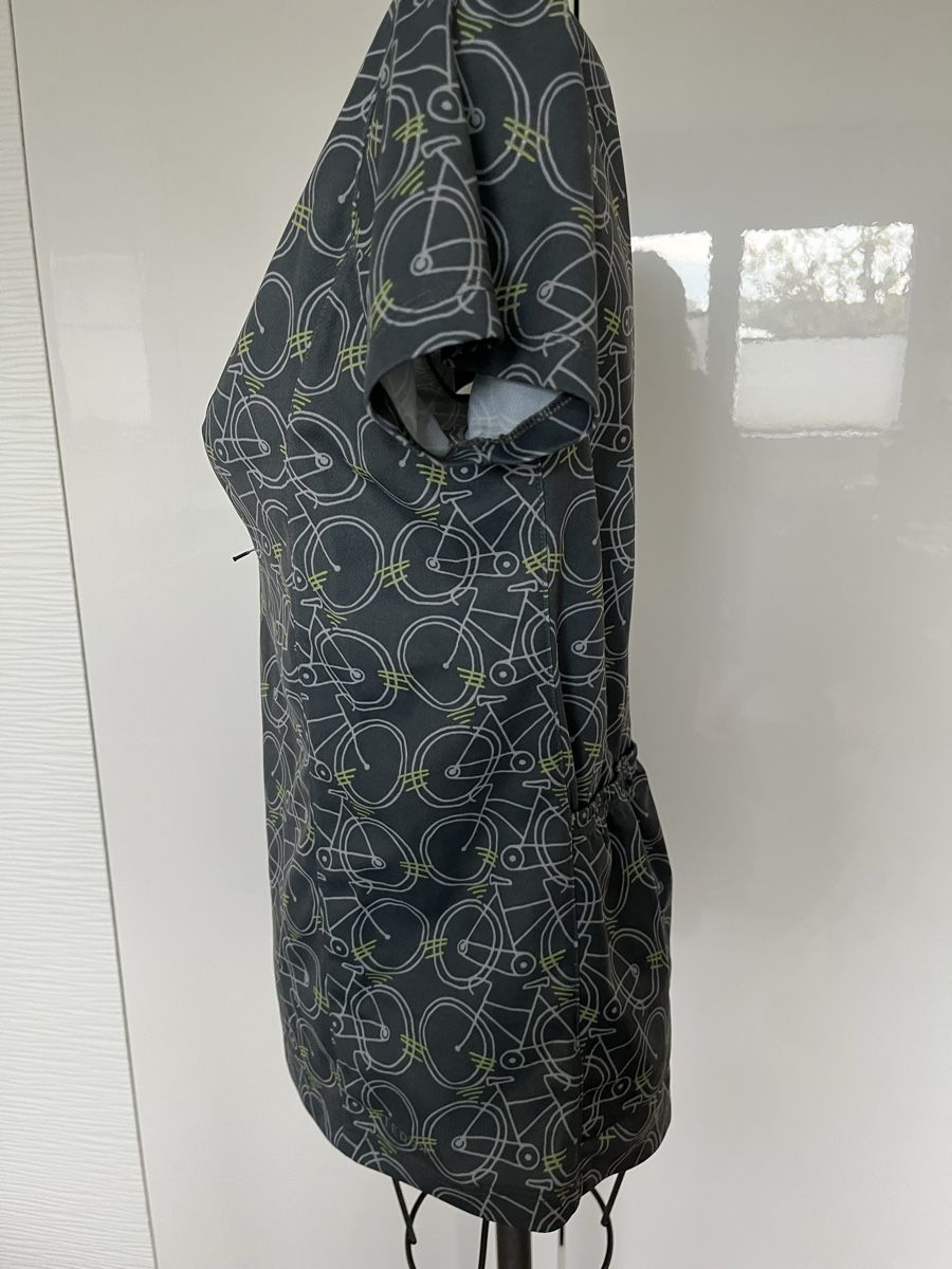 Leibchen & Hosen: Maillot de cycliste Terry – Neu (gemäss Beschreibung) aus St. Prex von Nikolletta 3