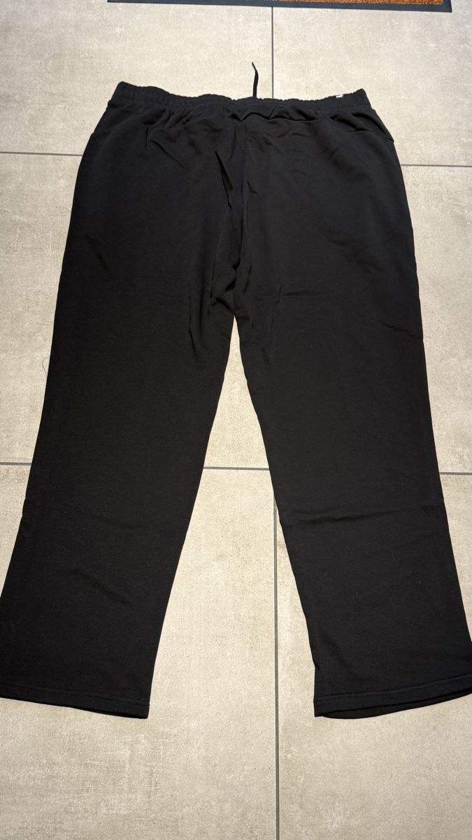 Puma Pantaloni: Schwarze Puma Jogginghose, Grösse XXL - "NEU" – Nuovo (secondo la descrizione) da Rüthi (Rheintal) venduto da Many2369 1