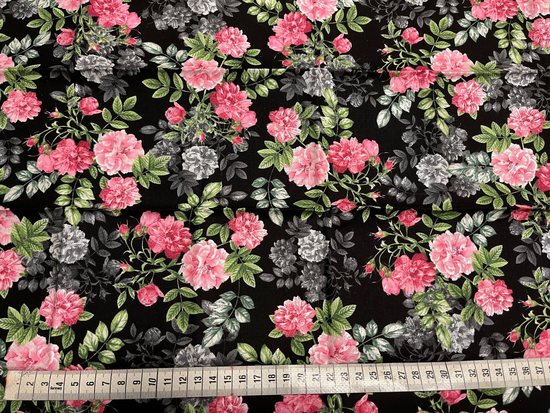 Tessuti: Patchworkstoffe Thema Ballet 6 FQ schwarz-silber-rosa – Nuovo (secondo la descrizione) da Seuzach venduto da KreativmitStoff 5