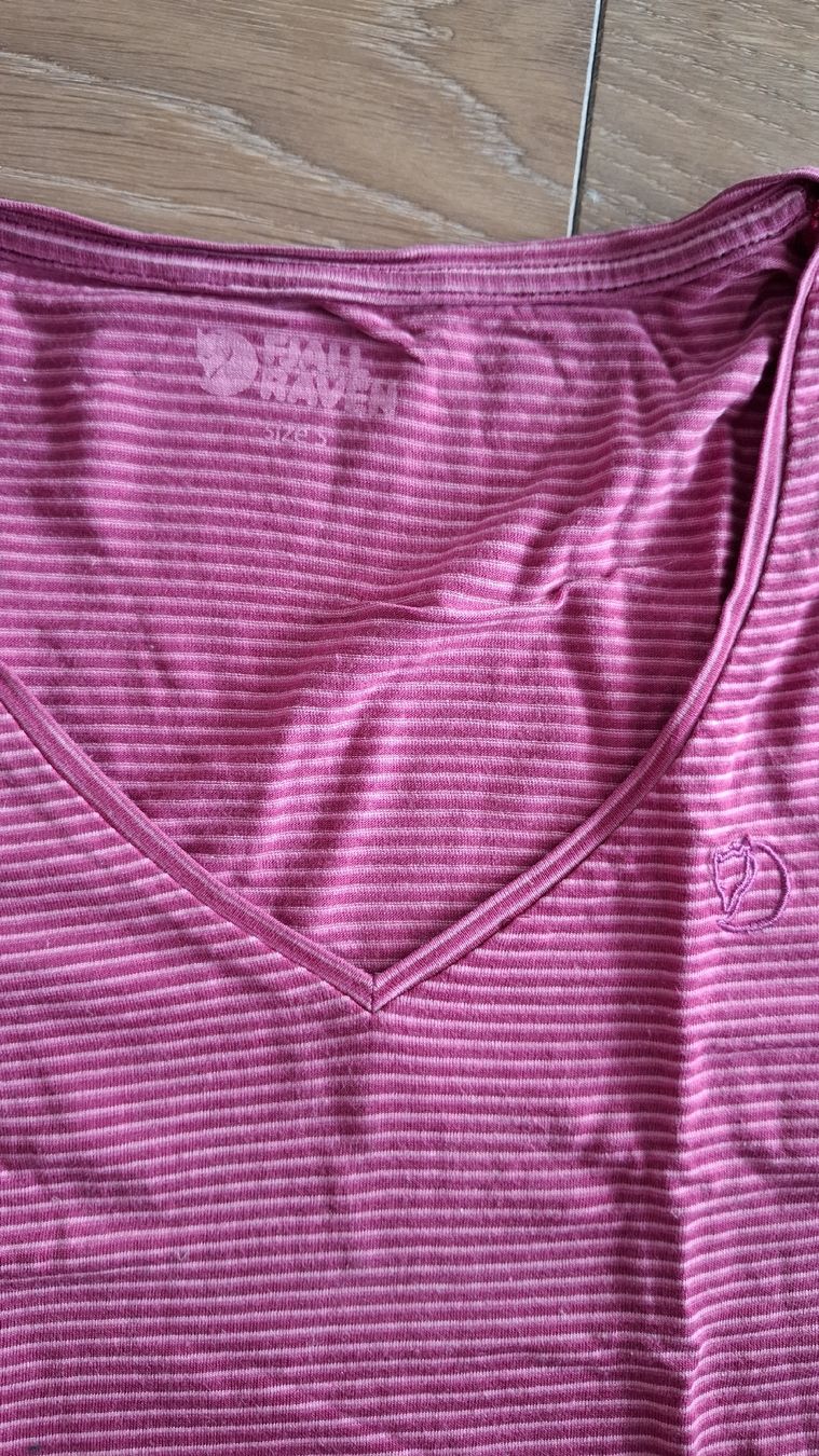 Fjällräven T-shirt: Fjällräven Sport T-shirt – Usato da Alpthal venduto da Ing3_rid 1