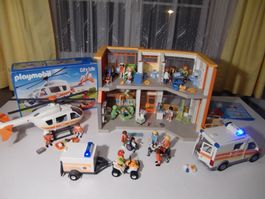 Playmobil Kinderklinik 6657 / Spital + diverse Fahrzeuge