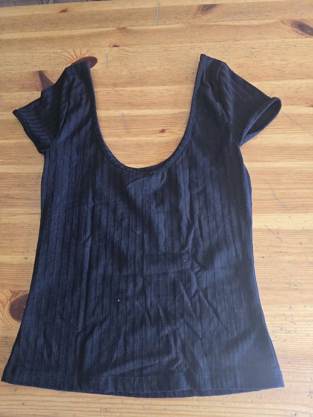 Blusen, T-Shirts & Tops: t shirt – Neu (gemäss Beschreibung) aus Matten b. Interlaken von sonnyboy22