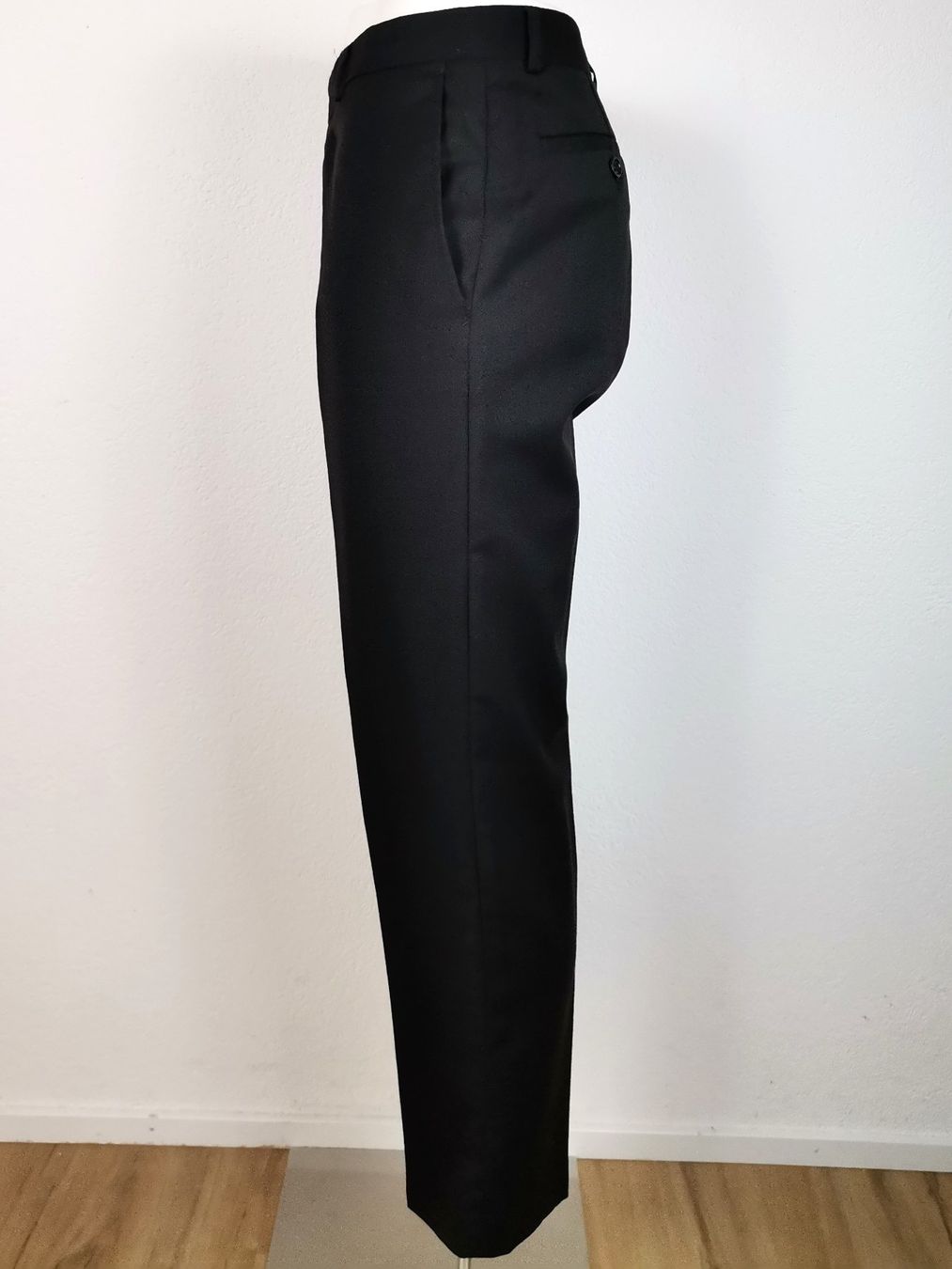 Pantaloni: NEWPORT Stoffhose schwarz Gr.46 – Usato da Schaffhausen venduto da Restwert_SH 2