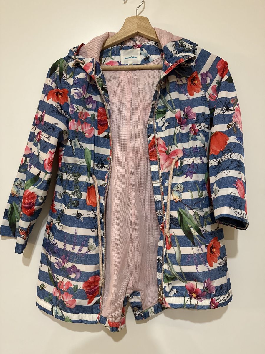 Giacche & Cappotti: Manteau fille imperméable – Usato da Troinex venduto da mar_5w5y