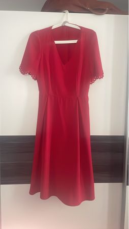Elegantes, rotes Kleid für den Sommer – Grösse 38