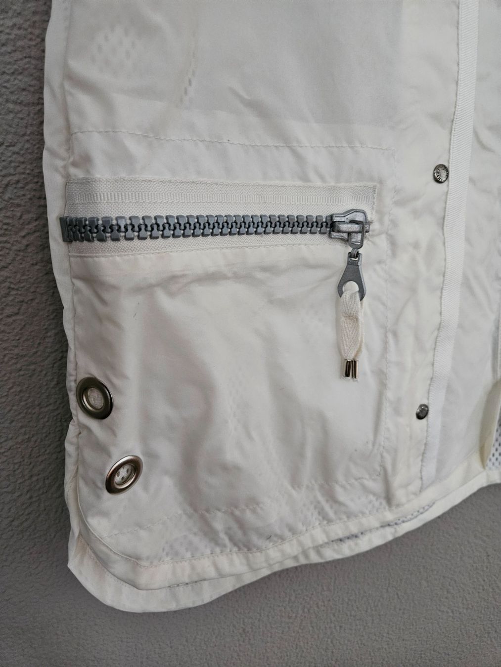 Joop Gilet & Giacche senza maniche: JOOP! Weste Gr. M weiss Vintage – Usato da Eschenbach SG venduto da MarThu 4