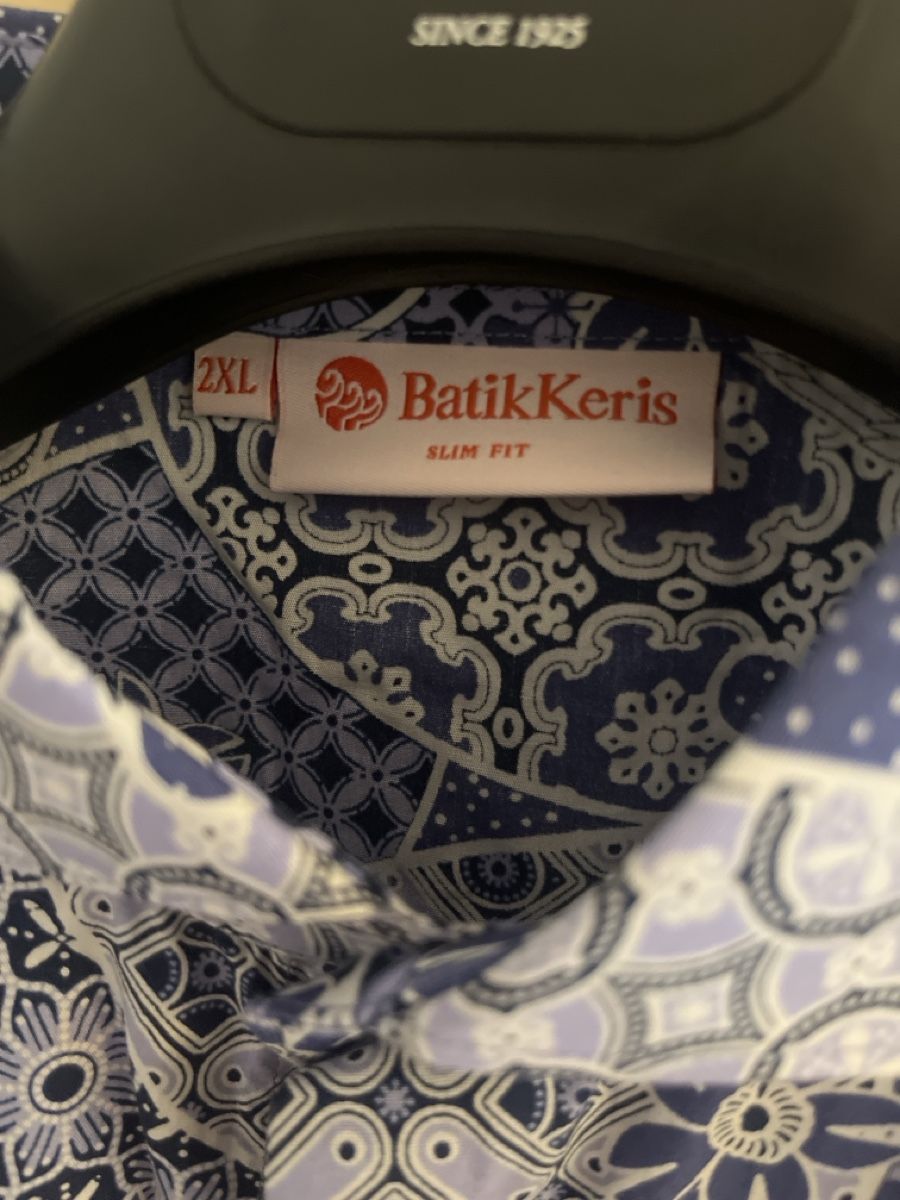 Camicie: Batik Shirt - Original Indonesian BatikKeris – Usato da Aarau venduto da Better_Buy_From_Stef 1