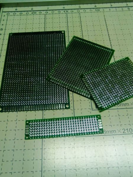Componenti elettronici: PLATINE doppelseitig, 2.54mm, 2x8cm – Nuovo (secondo la descrizione) da Luzern venduto da Salefactory 1