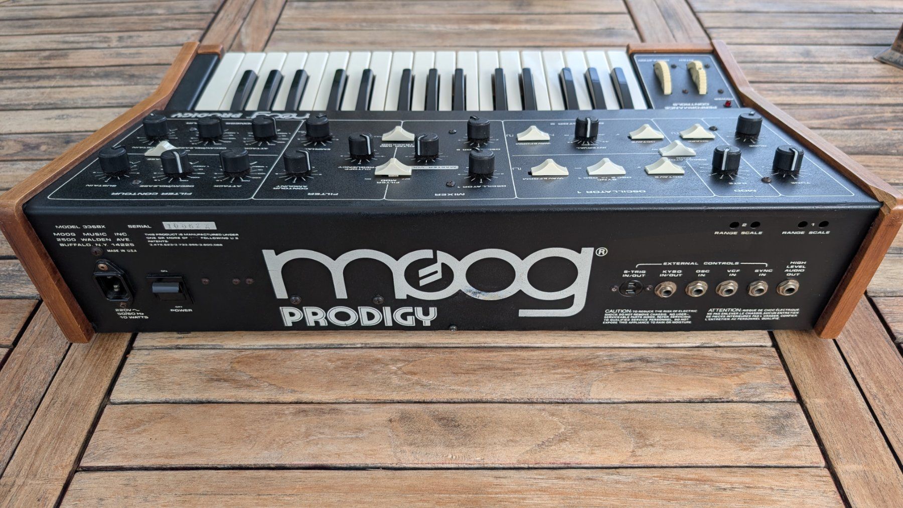 Moog Strumenti musicali: Moog Prodigy – Usato da Valeyres-Rances venduto da Kobol 4