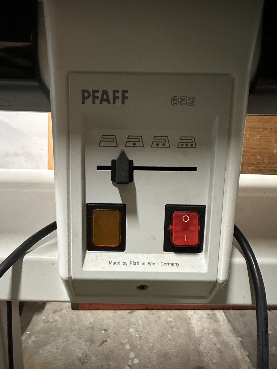 Alle Maschinen: Pfaff 652 Bügelpresse – Gebraucht aus Langendorf von olpafa 1