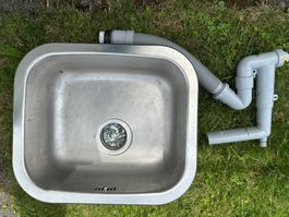 Spülbecken Chromstahl mit Ablaufgarnitur gebraucht