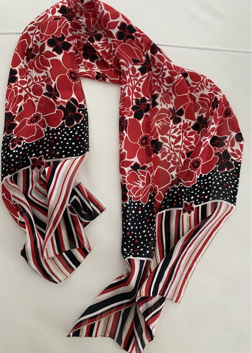 Foulard & Sciarpe: Seiden Schal 🌸 – Usato da Opfikon venduto da Luis144 3