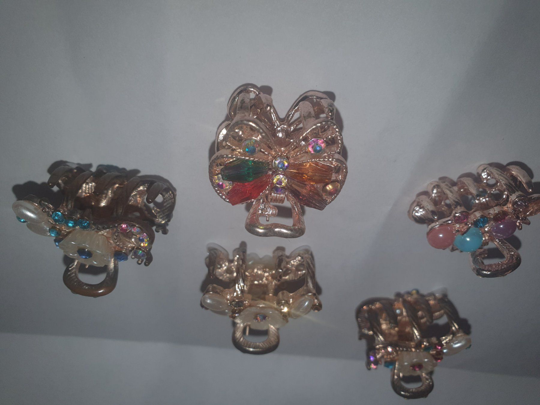 Accessori per capelli: Haarklammern – Usato da Moosseedorf venduto da Sonnenschein.. 2