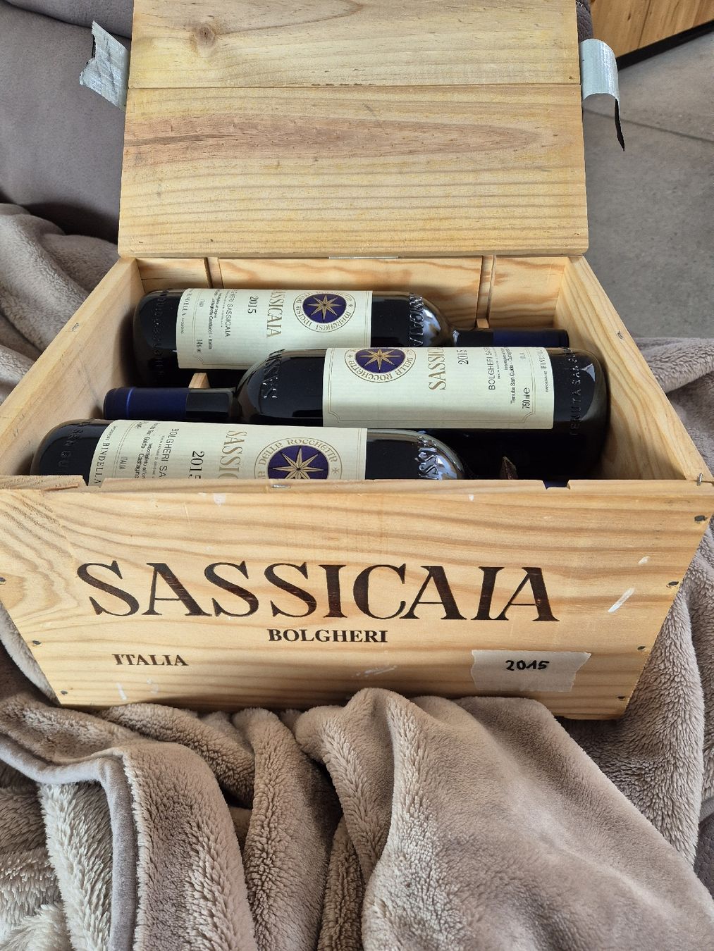 Sassicaia Vino: Sassicaia 2015 – Nuovo (secondo la descrizione) da S-chanf venduto da Christian.81. 1