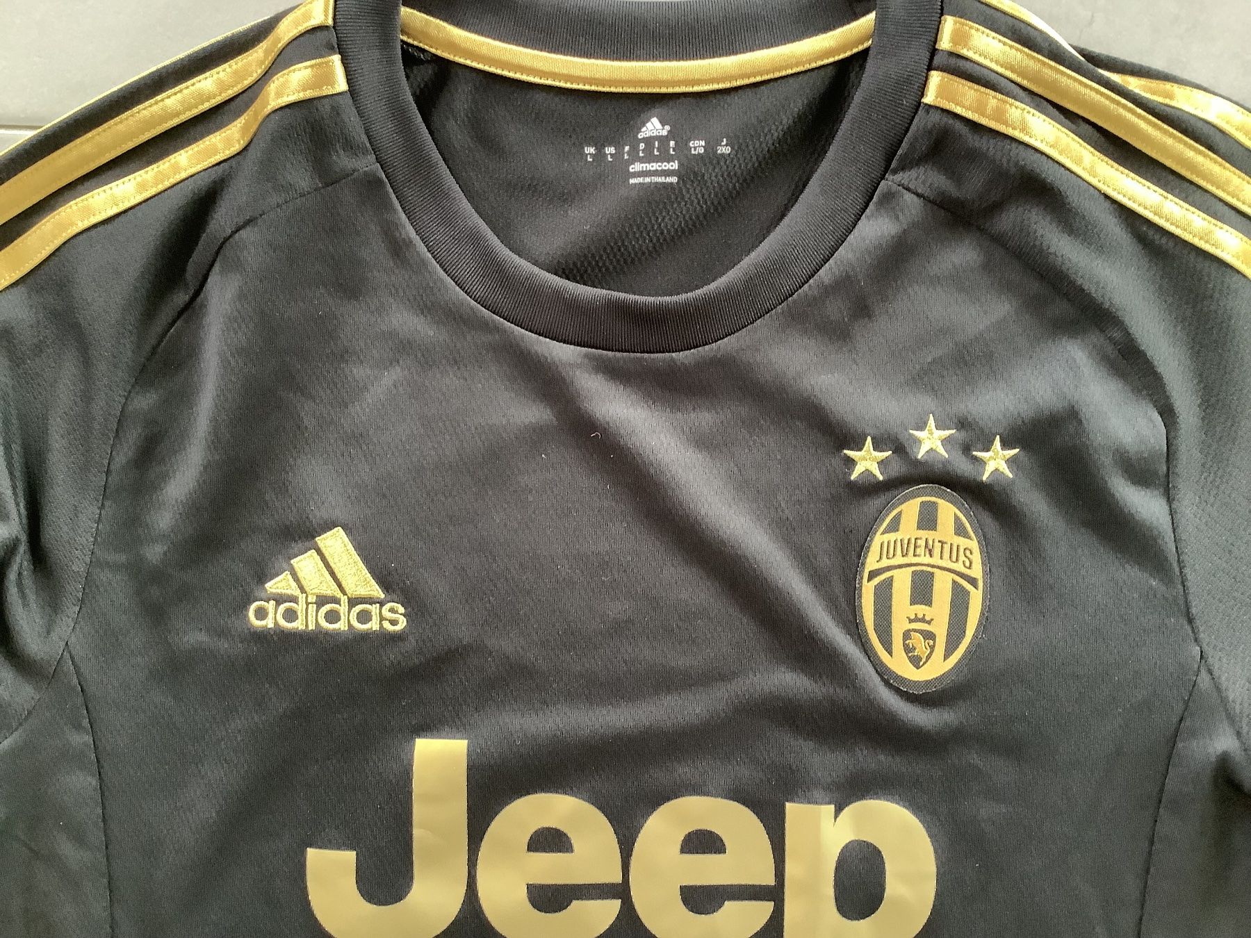 Adidas Trikots: Juventus Turin  Juve   Adidas   L – Gebraucht aus Schmitten FR von  4