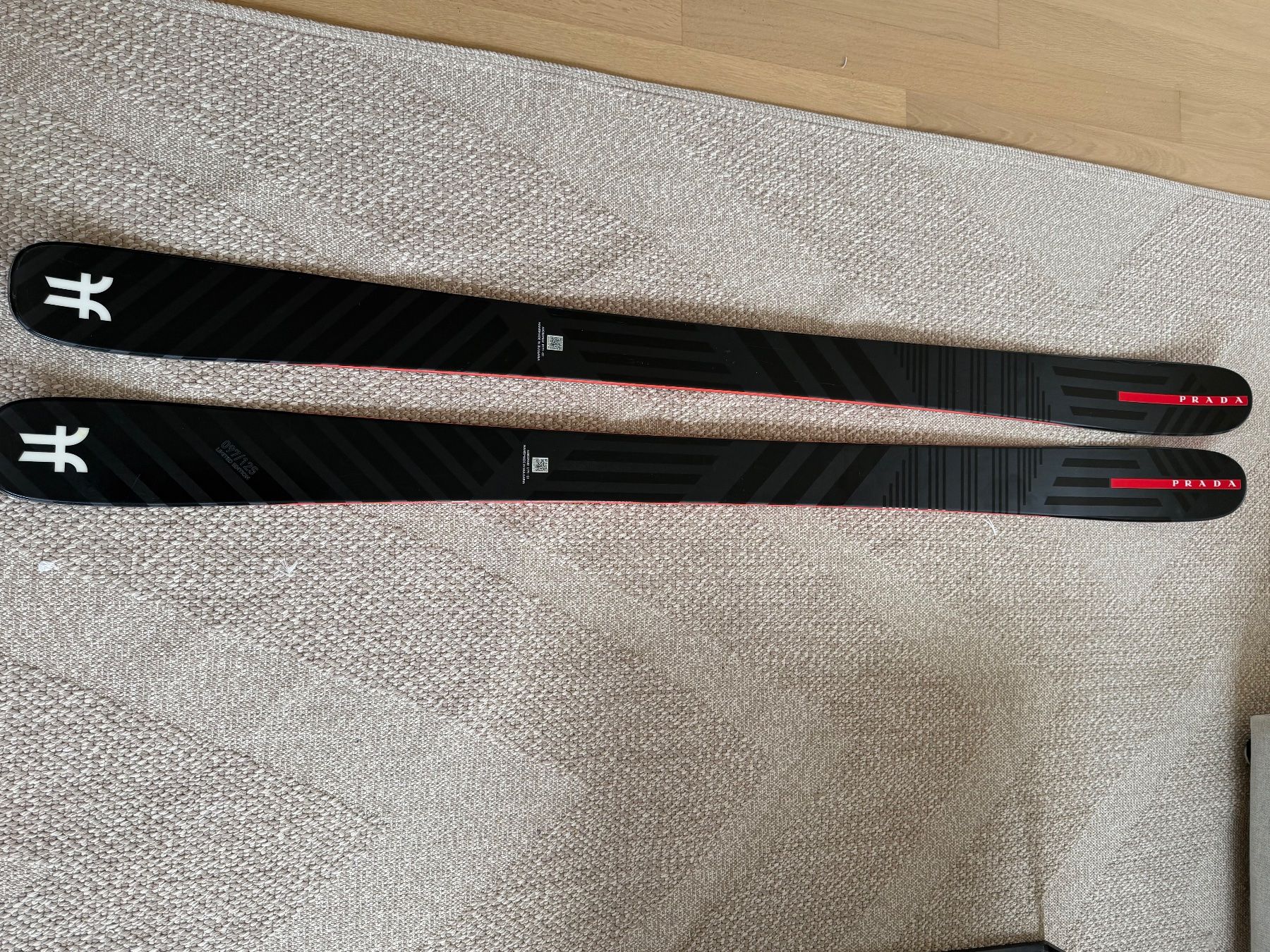 Skis: Prada x Faction LIMITED EDITION – Neu (gemäss Beschreibung) aus Zug von jac_vln8