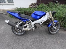 Yamaha YZF-R1 RN01 – Schlachtfahrzeug 