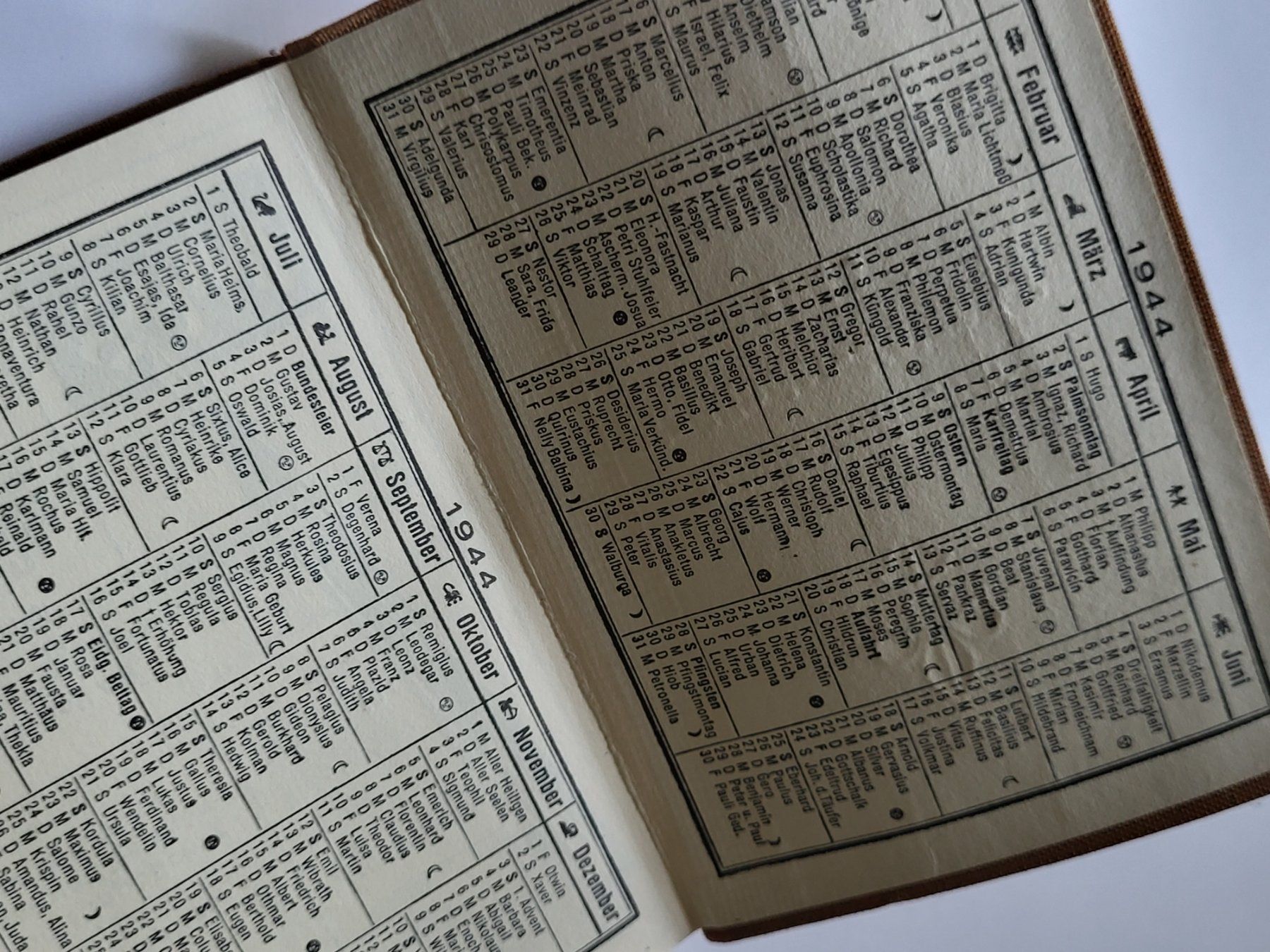 Libri: Pfadi: Schweizerischer Pfadfinder-Kalender 1944 – Usato da Münchenbuchsee venduto da Elykinley 1