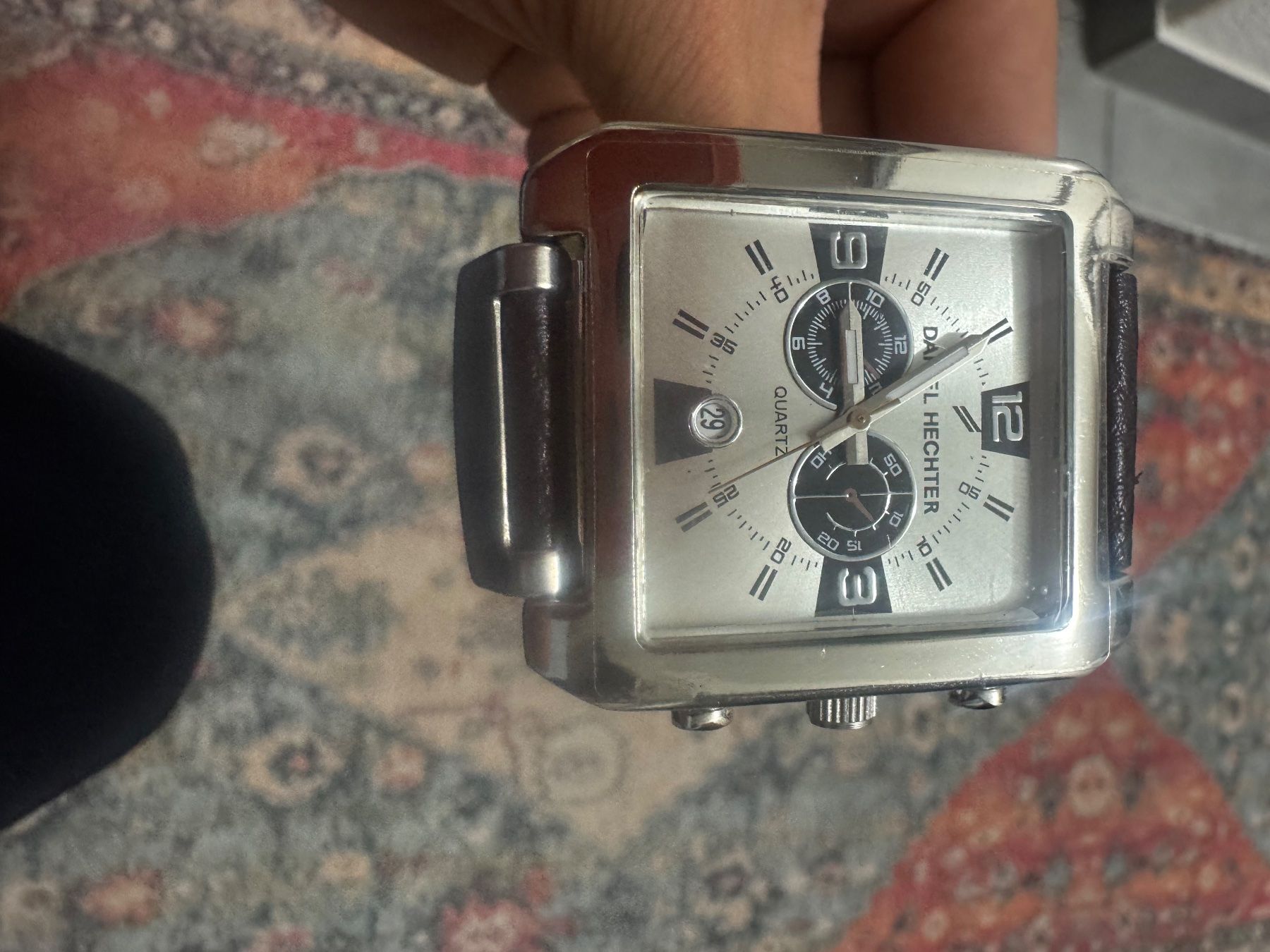 Daniel Hechter Orologi: Daniel Hechter Quarzuhr mit Lederarmband EUC! – Nuovo (secondo la descrizione) da Gerlafingen venduto da naj_vj8s 6
