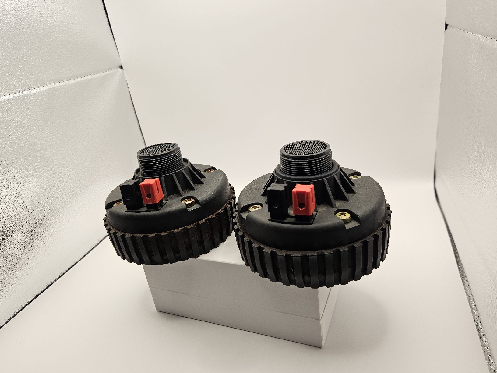 Casse acustiche: Driver Selenium DH200 200Wrms 8 ohm – Usato da Riazzino venduto da TicinoCarAudio