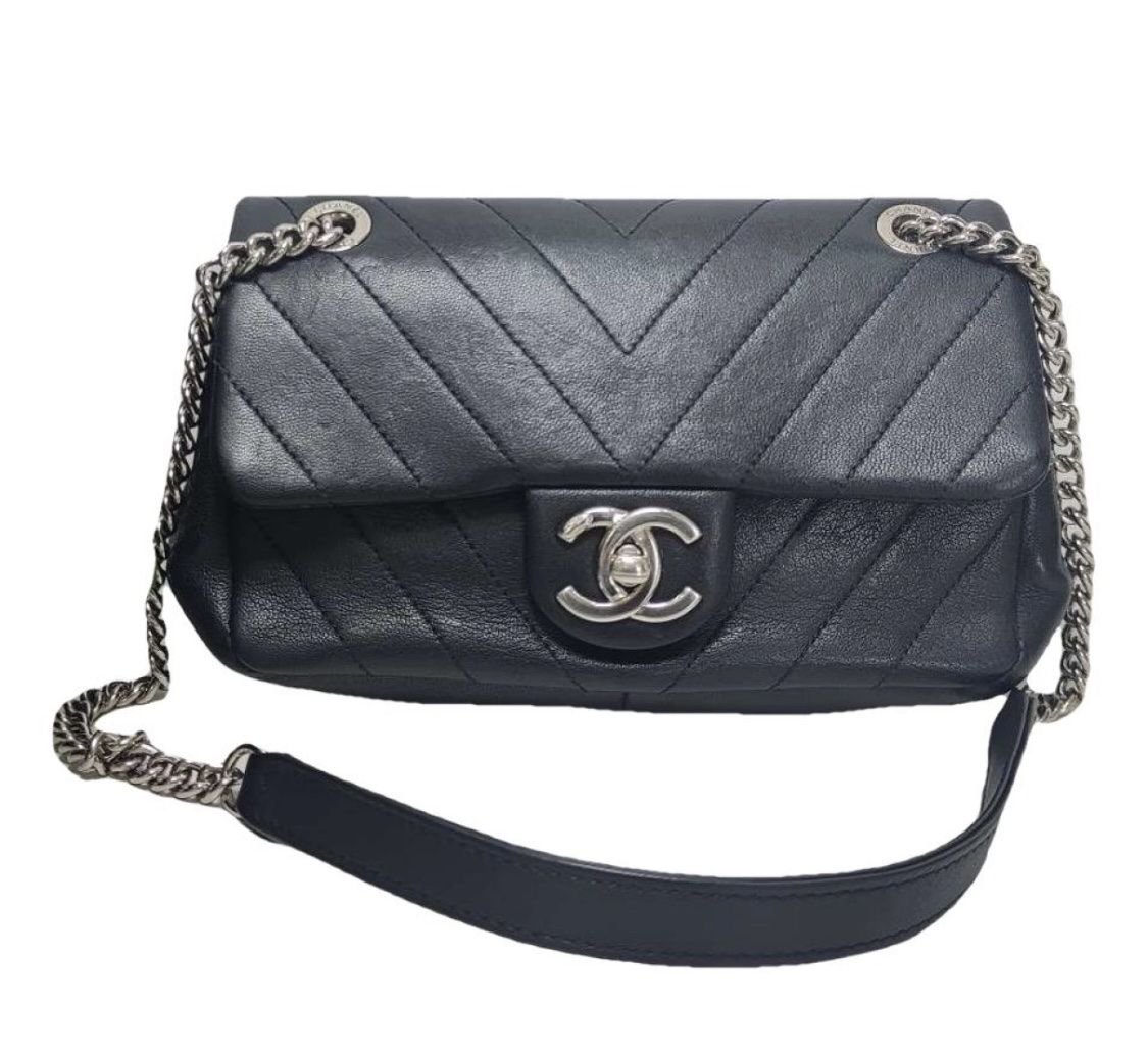 Chanel Borse da donna: Chanel Timeless Classique black – Usato da Zürich venduto da kleinesgrau 1