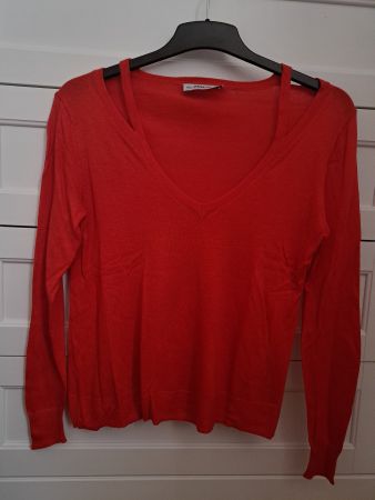 ZARA Sweater Pullover Grösse M mit Schulterausschnitt