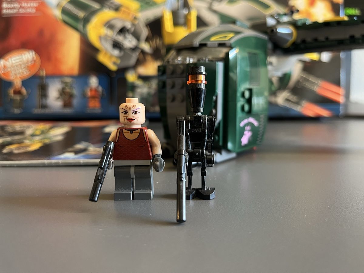 Lego Spielzeuge: LEGO Star Wars Set 7930 Bounty Hunter Assault Gunship – Gebraucht aus Fribourg von Helvetix7 3